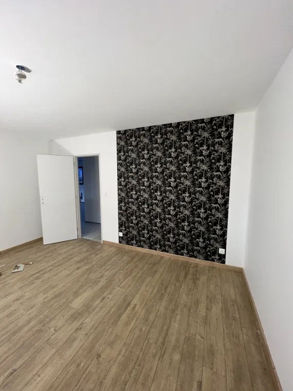 Rénovation de sol, plafonds et murs d'une maison , Gières, B&P Peinture